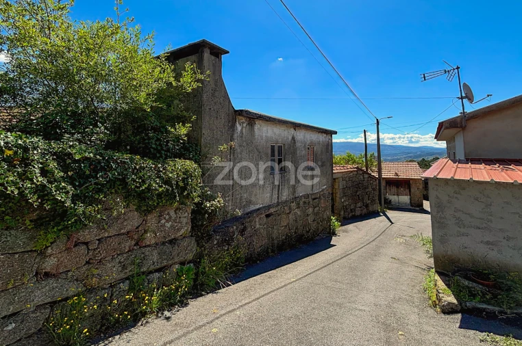 Quinta T10 para Venda em Canelas Foto 26