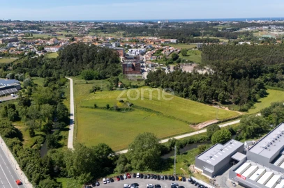 Terreno para Venda em Custóias, Leça do Balio e Guifões