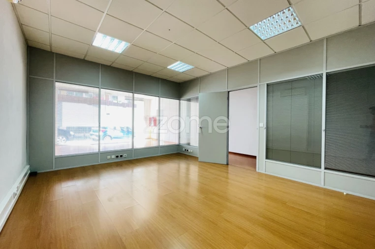 Terreno Comércio / Armazém para Venda em Paranhos Foto 6