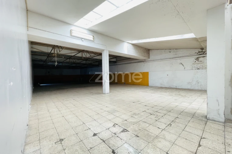 Terreno Comércio / Armazém para Venda em Paranhos Foto 31