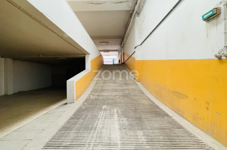 Terreno Comércio / Armazém para Venda em Paranhos Foto 26