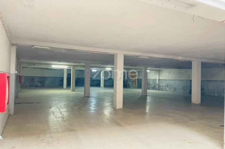 Terreno Comércio / Armazém para Venda em Paranhos Foto 34