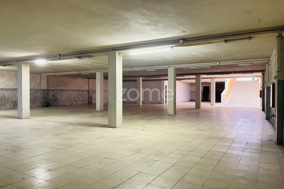 Terreno Comércio / Armazém para Venda em Paranhos Foto 29