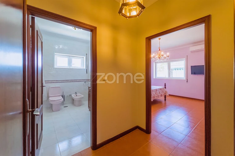 Moradia T3 para Venda em Vila Nova da Telha Foto 25