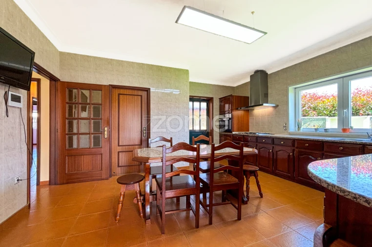 Moradia T3 para Venda em Vila Nova da Telha Foto 22