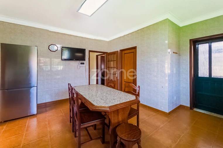 Moradia T3 para Venda em Vila Nova da Telha Foto 23