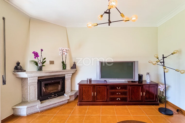 Moradia T3 para Venda em Vila Nova da Telha Foto 16