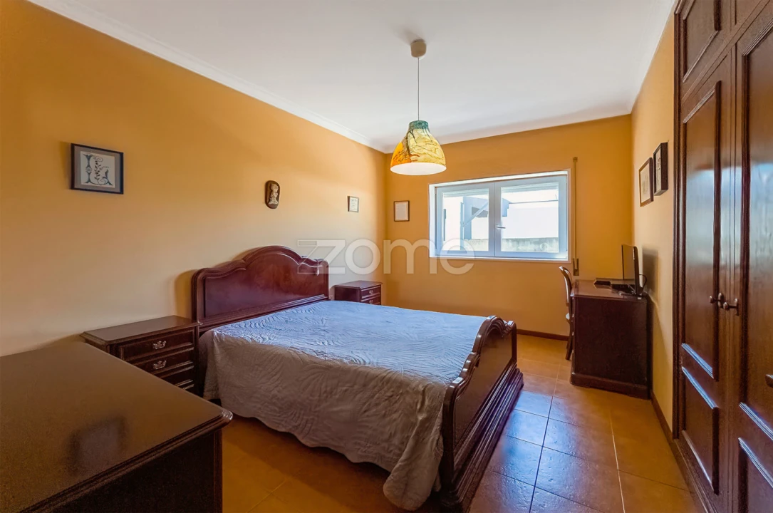 Moradia T3 para Venda em Vila Nova da Telha Foto 30