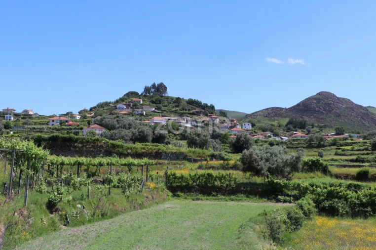 Moradia T3 para Venda em Cabreiro Foto 14