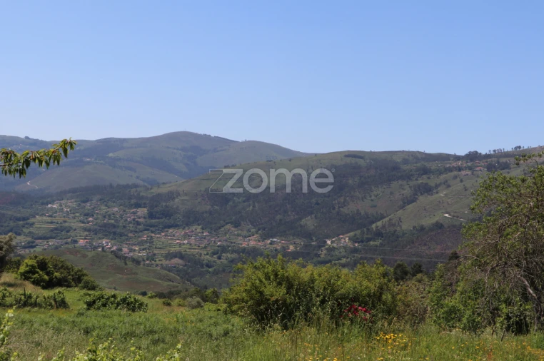 Moradia T3 para Venda em Cabreiro Foto 16