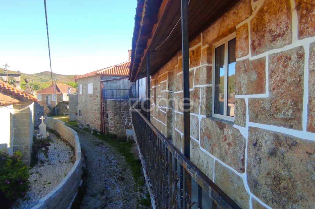 Moradia T3 para Venda em Paradela, Contim e Fiães Foto 4