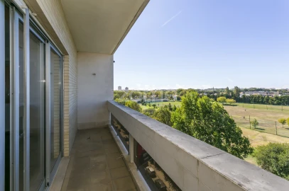 Apartamento T4 para Venda em São Mamede de Infesta e Senhora da Hora