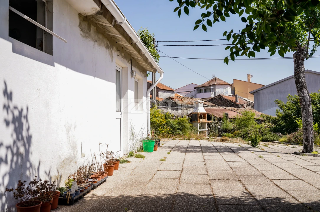 Moradia T3 para Venda em Vreia de Jales Foto 19