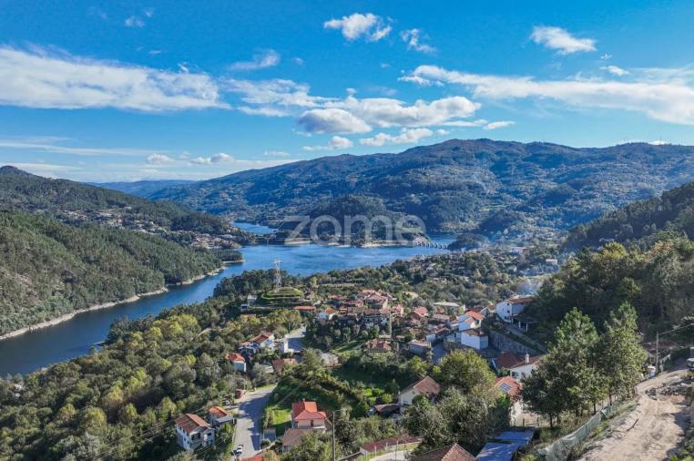 Terreno para Venda em Rio Caldo Foto 3