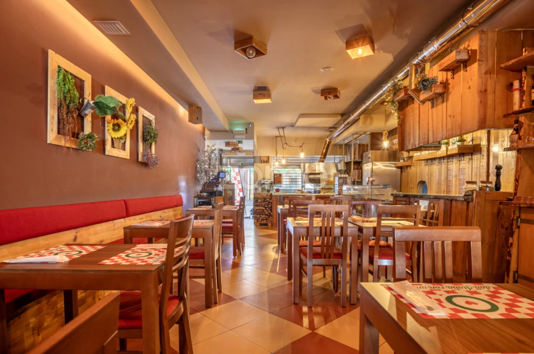 Negócio para Venda em Mafamude e Vilar do Paraíso Foto 11