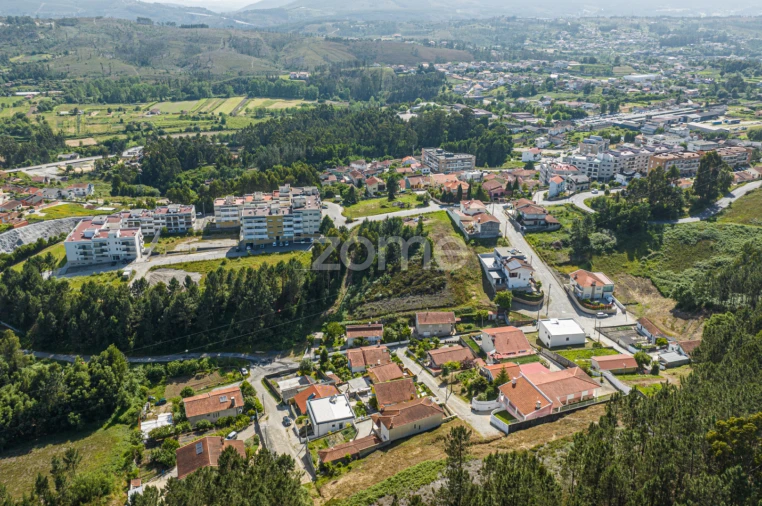 Terreno para Venda em Sobreira Foto 12