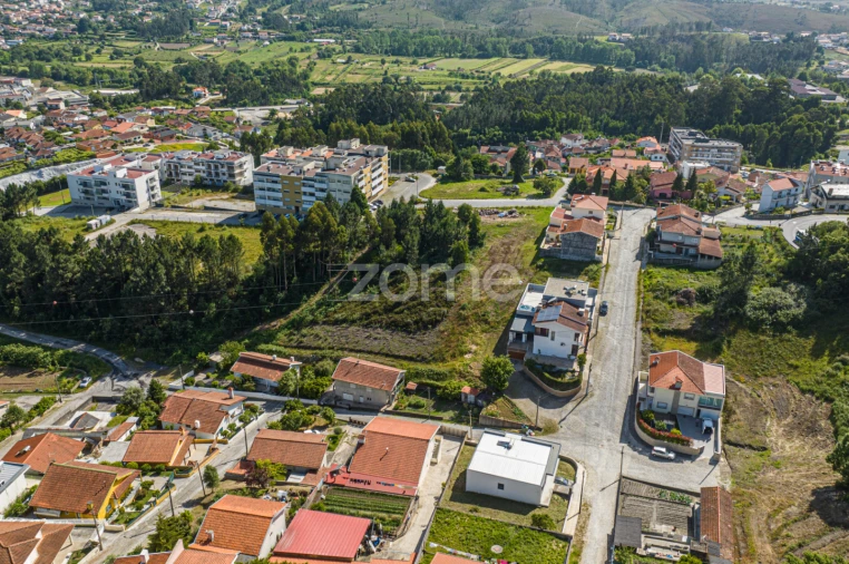 Terreno para Venda em Sobreira Foto 11