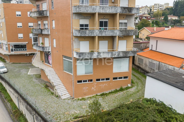 Negócio para Venda em Sobreira Foto 6