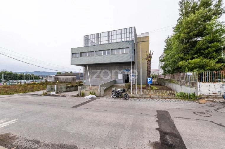 Negócio para Venda em Sobreira Foto 28