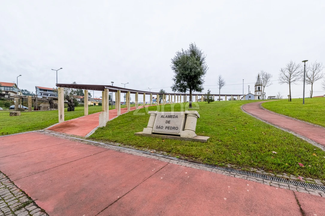 Negócio para Venda em Sobreira Foto 23