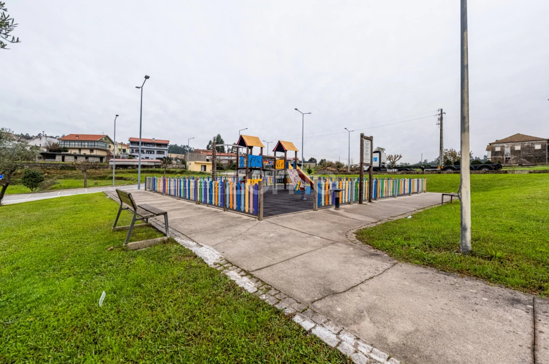 Negócio para Venda em Sobreira Foto 24