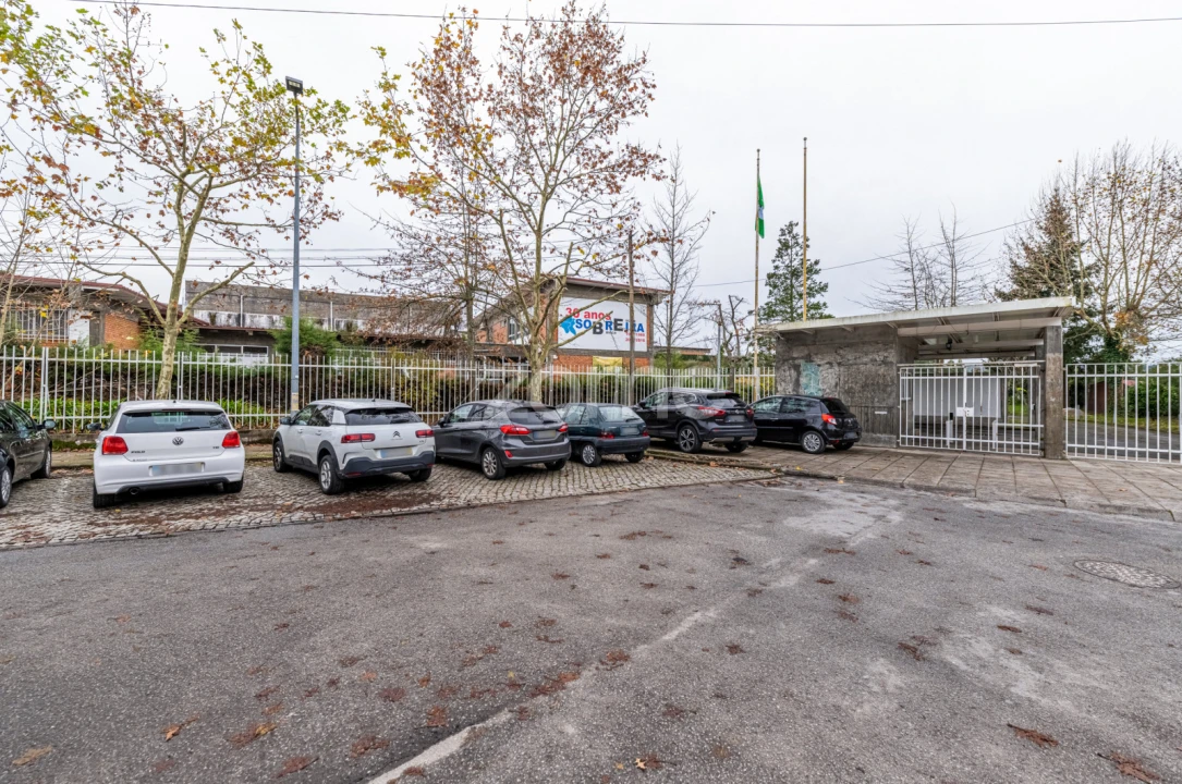 Negócio para Venda em Sobreira Foto 27