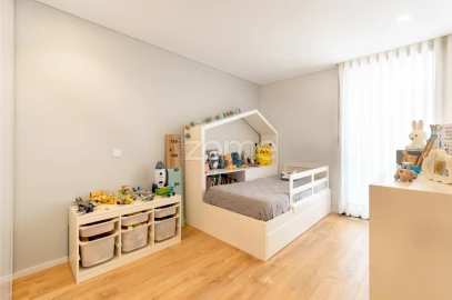 Apartamento T4 para Venda em Matosinhos e Leça da Palmeira