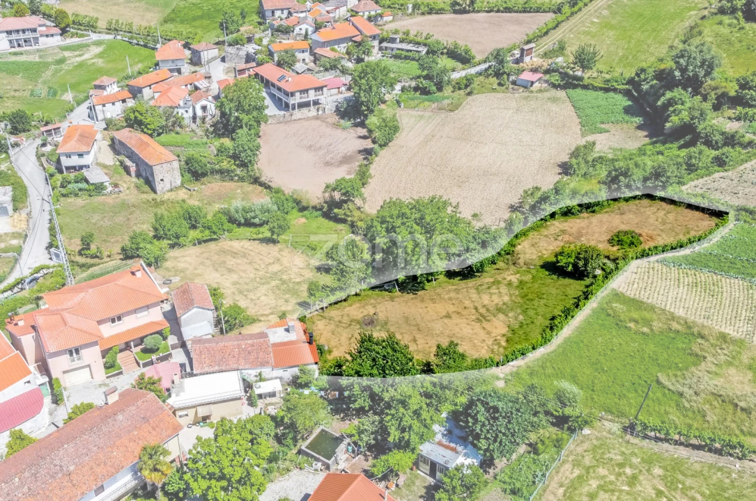 Moradia T1 para Venda em Campelo e Ovil Foto 22