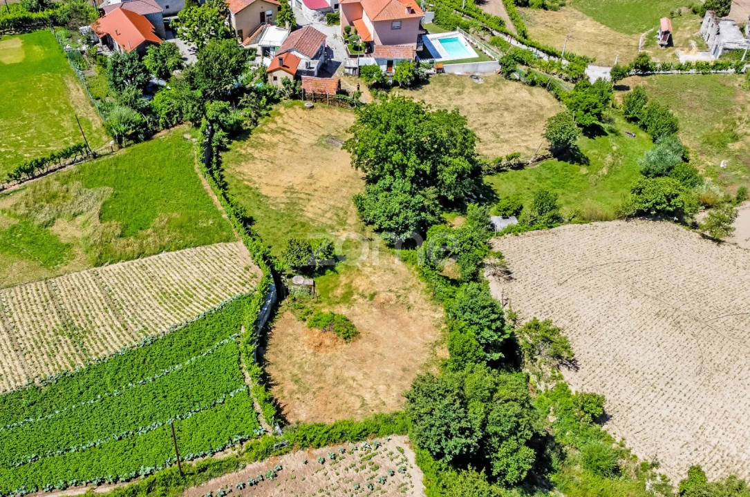 Moradia T1 para Venda em Campelo e Ovil Foto 13