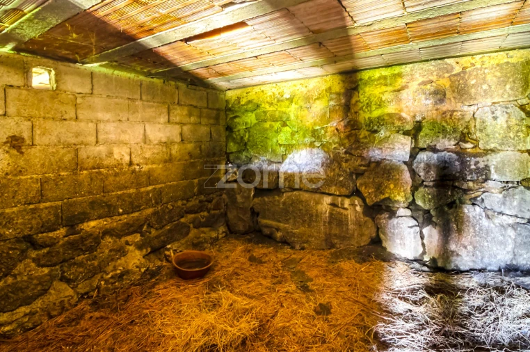 Moradia T1 para Venda em Campelo e Ovil Foto 40