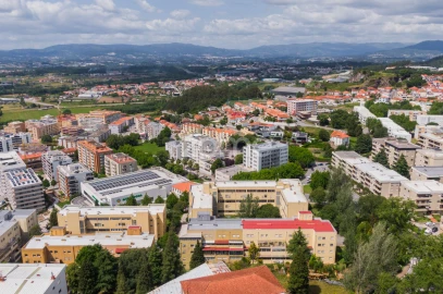 Apartamento T3 para Venda em Braga (Maximinos, Sé e Cividade)