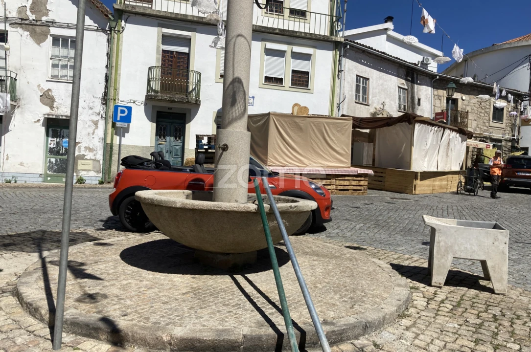 Moradia T2 para Venda em Orjais Foto 11