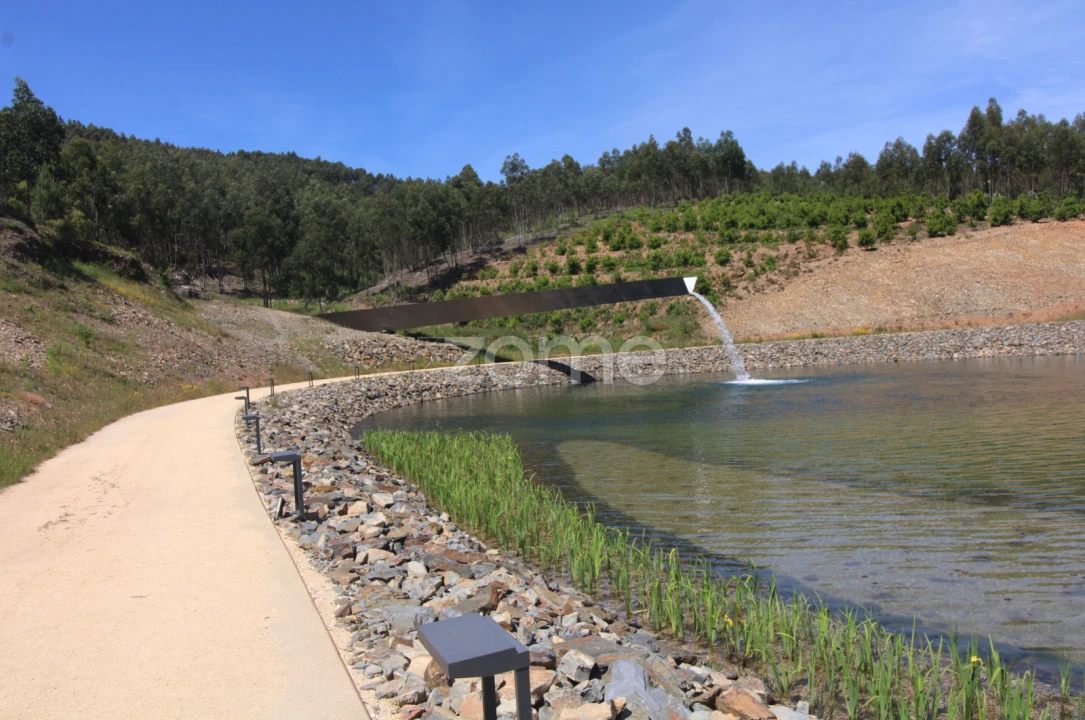 Moradia T2 para Venda em Castanheira de Pêra e Coentral Foto 18