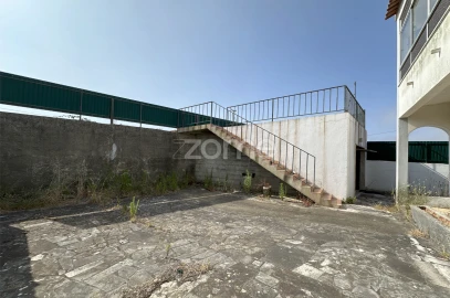 Moradia T5 para Venda em São João das Lampas e Terrugem