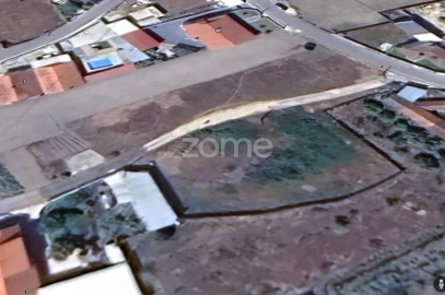 Terreno para Venda em Monte Redondo e Carreira