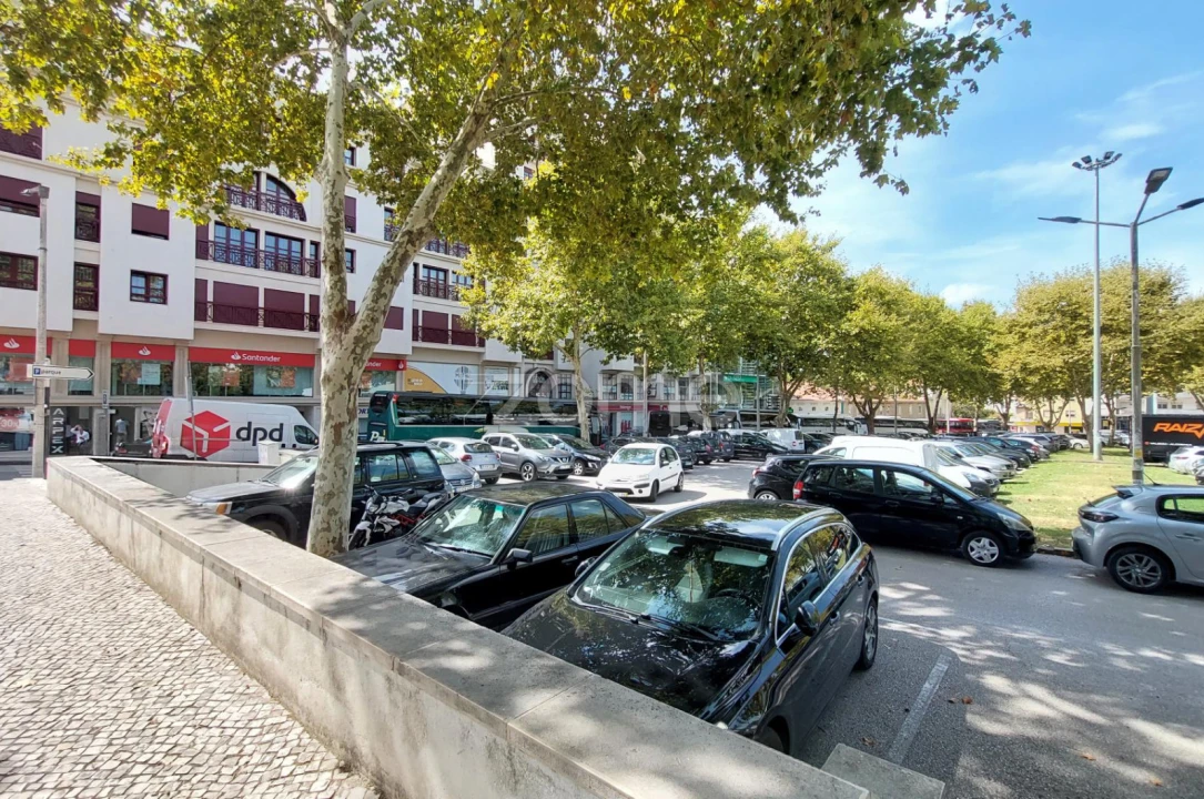 Negócio para Venda em Alcobaça e Vestiaria Foto 11