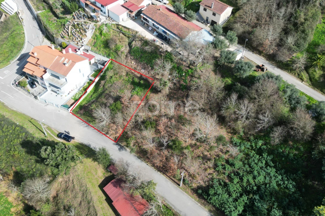 Terreno para Venda em Arganil Foto 1