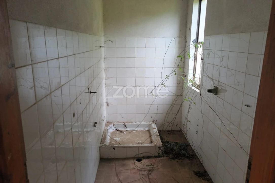 Terreno Comércio / Armazém para Venda em Assafarge e Antanhol Foto 4