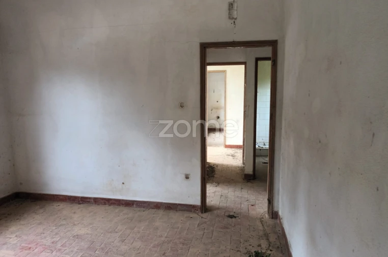 Terreno Comércio / Armazém para Venda em Assafarge e Antanhol Foto 9