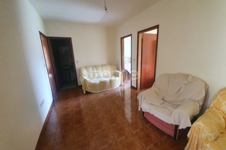 Moradia T2 para Venda em Cabril Foto 5