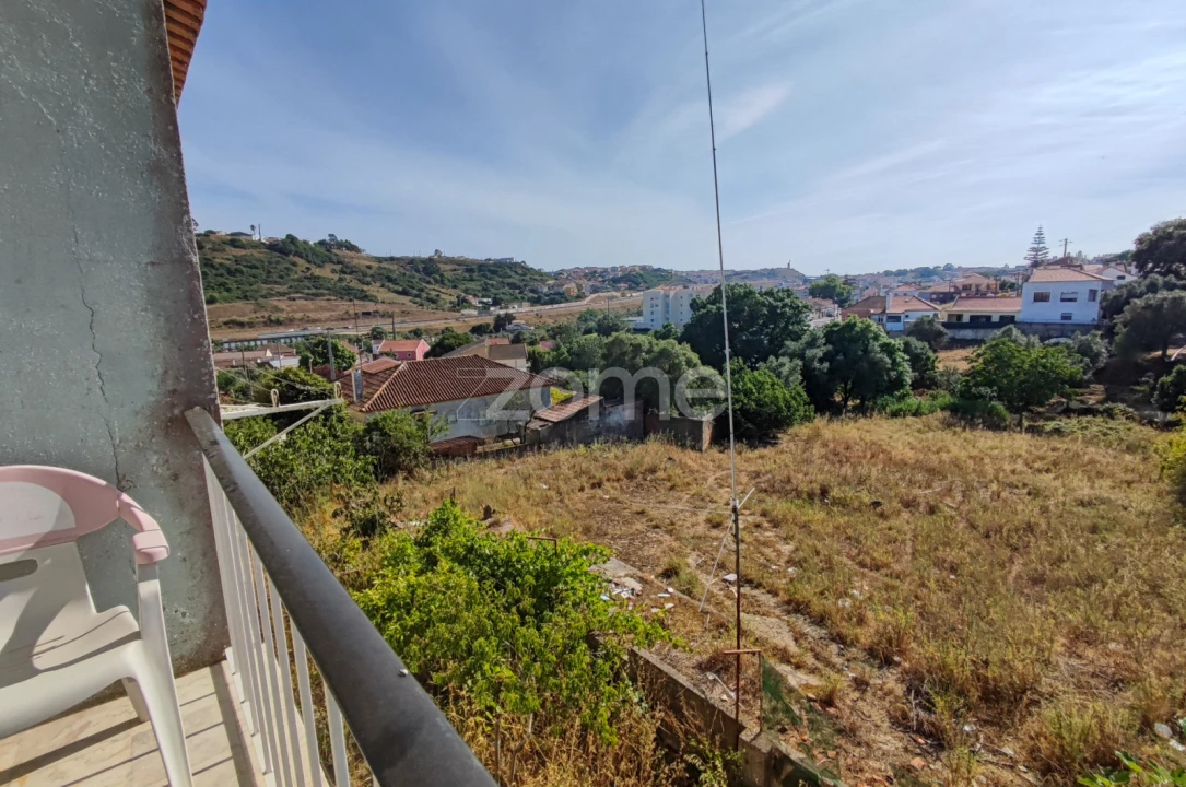 Moradia T2 para Venda em Ramada e Caneças Foto 15