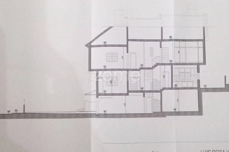 Moradia T5 para Venda em Santo António dos Cavaleiros e Frielas Foto 56