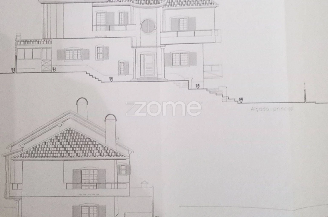 Moradia T5 para Venda em Santo António dos Cavaleiros e Frielas Foto 53