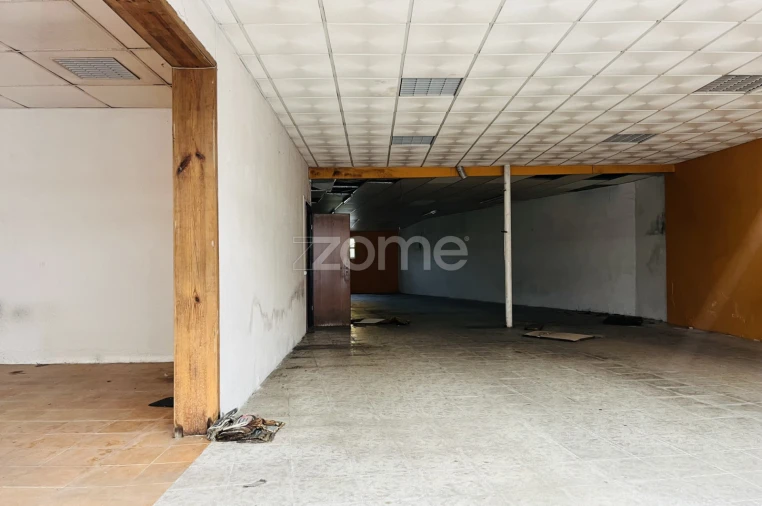 Moradia T11 para Venda em Sangalhos Foto 20