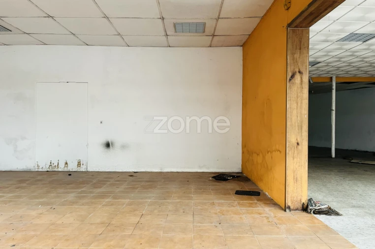 Moradia T11 para Venda em Sangalhos Foto 22