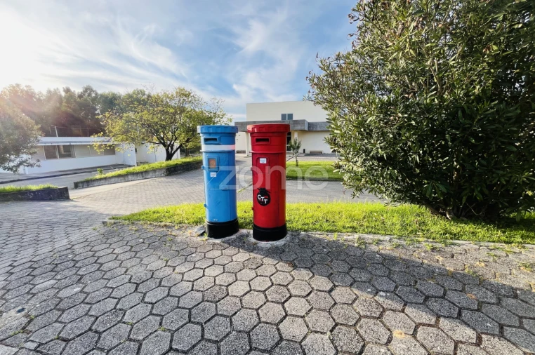 Moradia T11 para Venda em Sangalhos Foto 25