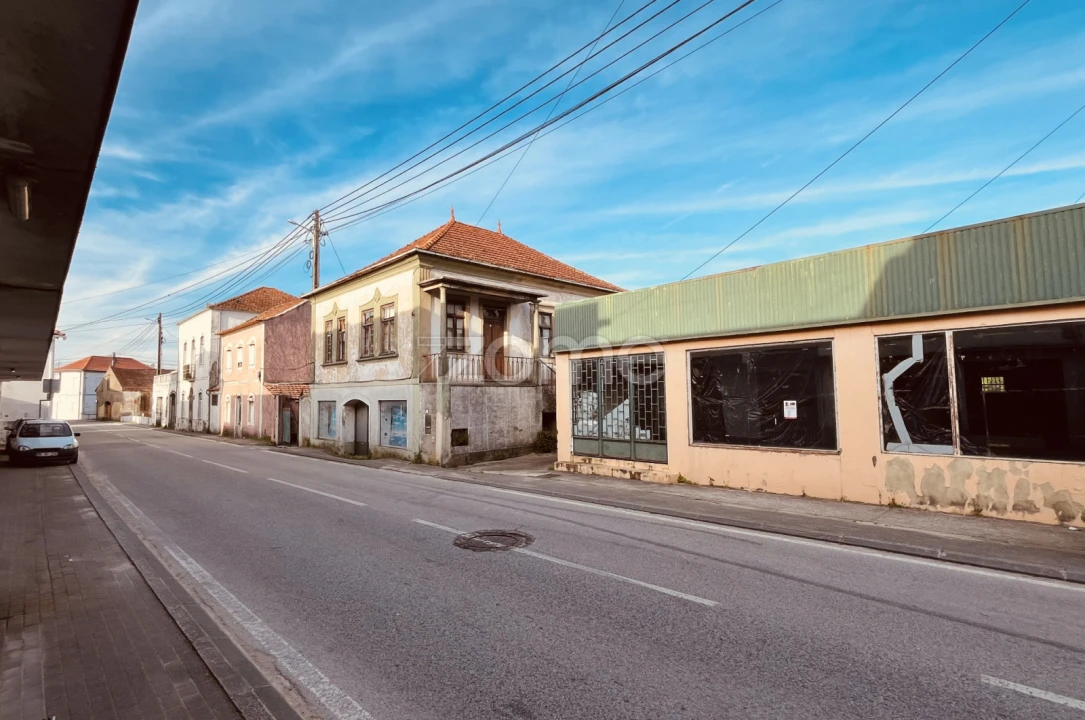 Moradia T11 para Venda em Sangalhos Foto 8