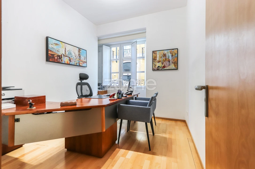 Apartamento T2 para Venda em Misericórdia Foto 19