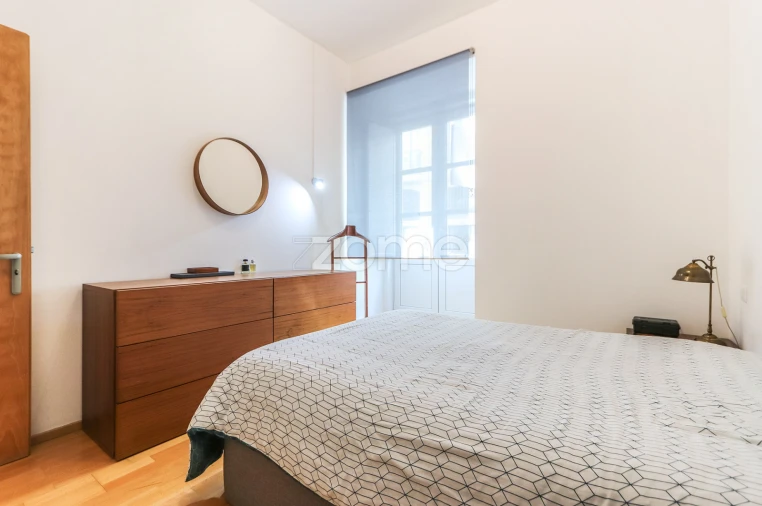 Apartamento T2 para Venda em Misericórdia Foto 25