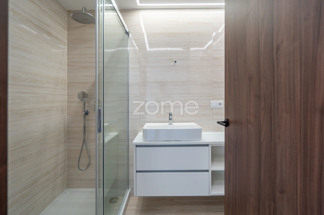 Apartamento T2 para Venda em Santa Maria Maior e Monserrate e Meadela Foto 10